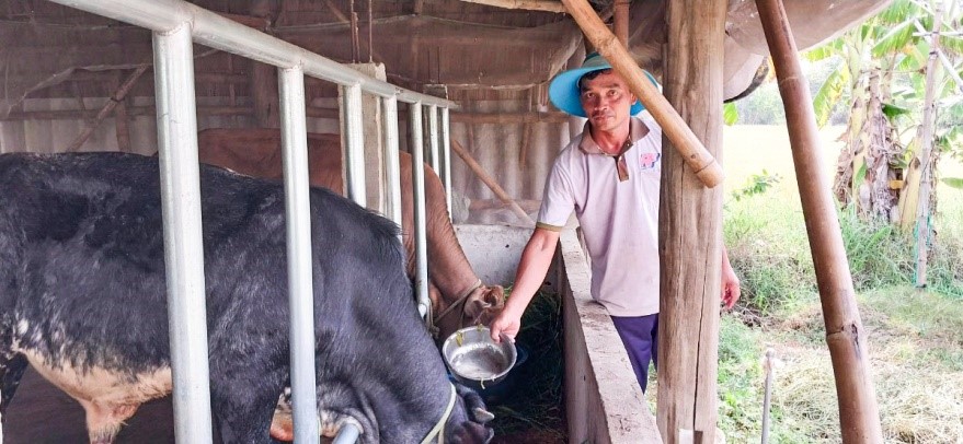 Mô hình “2 tiết kiệm” của Đảng ủy xã Trà Cú