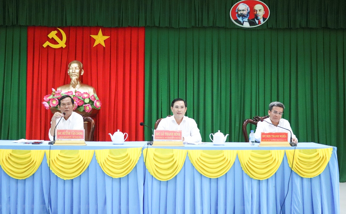 Trà Cú sơ kết tình hình thực hiện Nghị quyết Đảng ủy tháng 5 và triển khai phương hướng, nhiệm vụ tháng 6 năm 2026