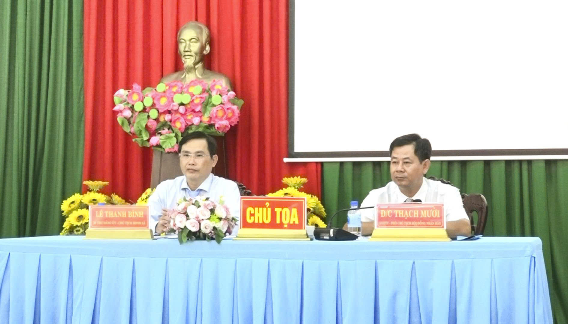 Hội đồng Nhân dân xã Trà Cú tổ chức Kỳ họp thứ hai (Kỳ họp chuyên đề), nhiệm kỳ 2026 - 2031